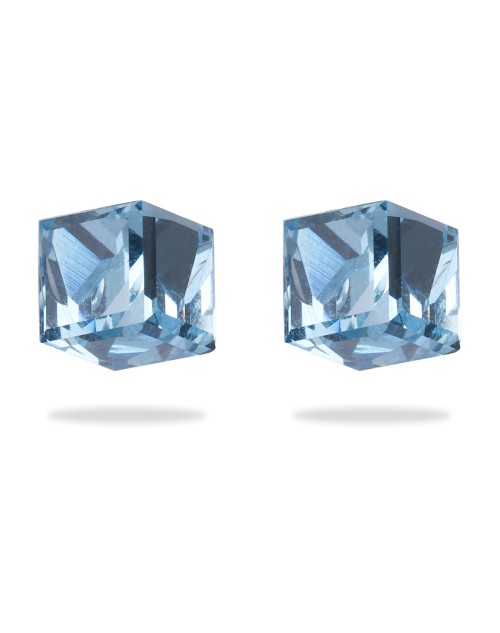 Lootkabazaar Korean Made Swarovski Stud Earring For Women (KHMSSJESS111802)